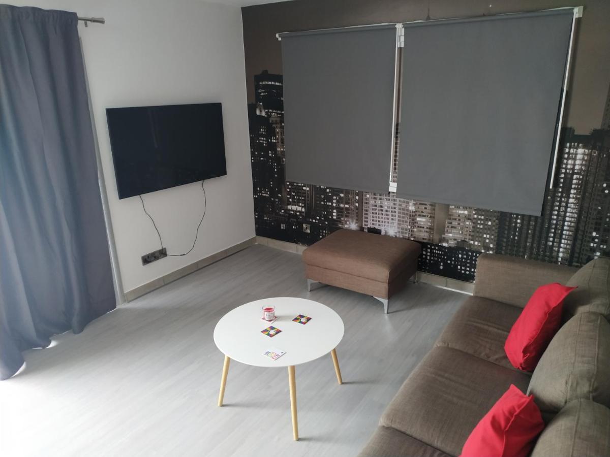 Modern Suite, Xl Balcony, Parking Никосия Экстерьер фото