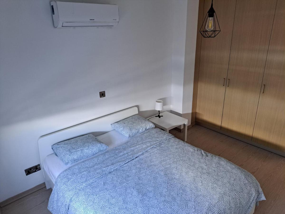 Modern Suite, Xl Balcony, Parking Никосия Экстерьер фото